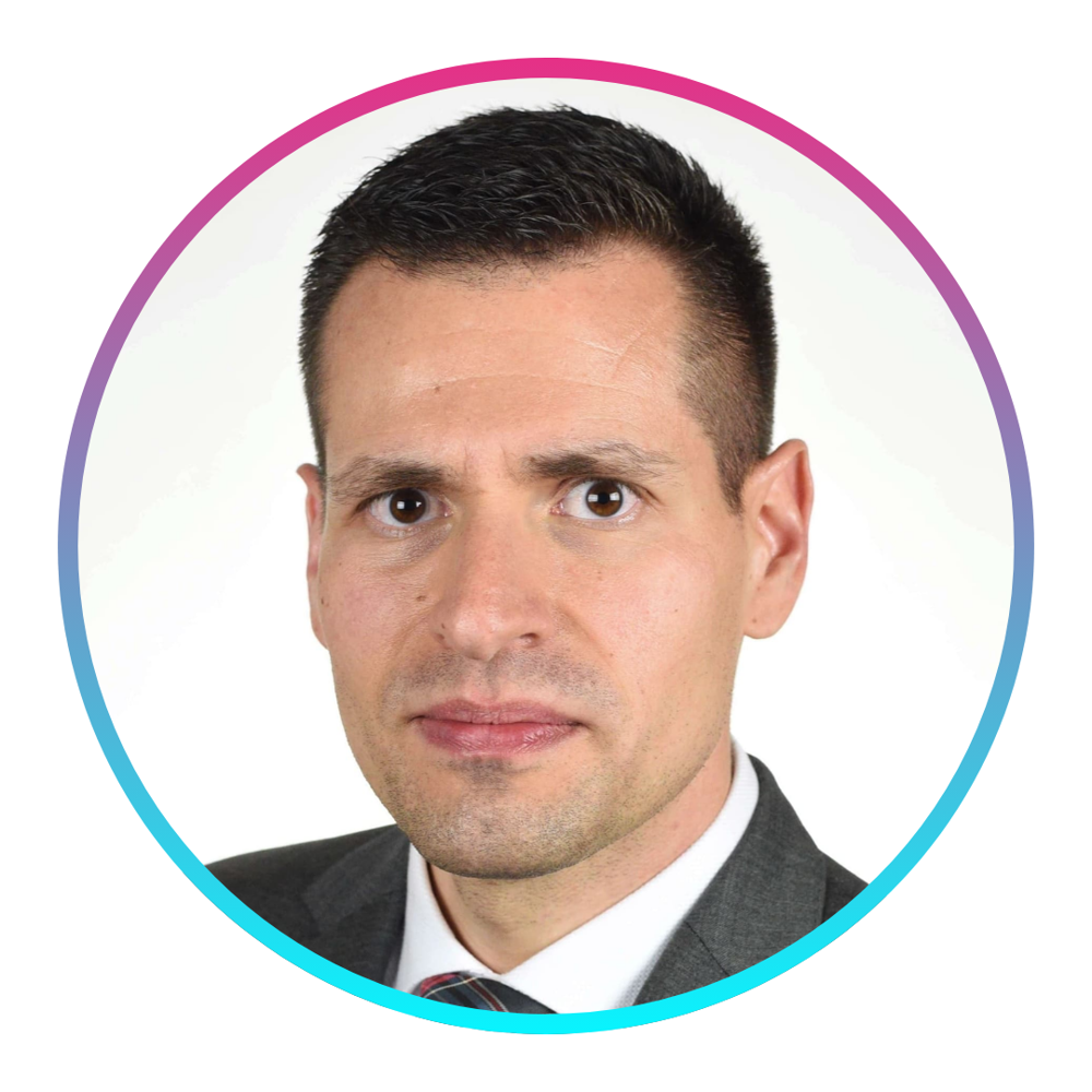 Mgr. Martin Kadeřábek